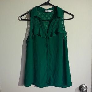 Candie's Emerald Green Sleeveless Button Up Shirt (Size M)